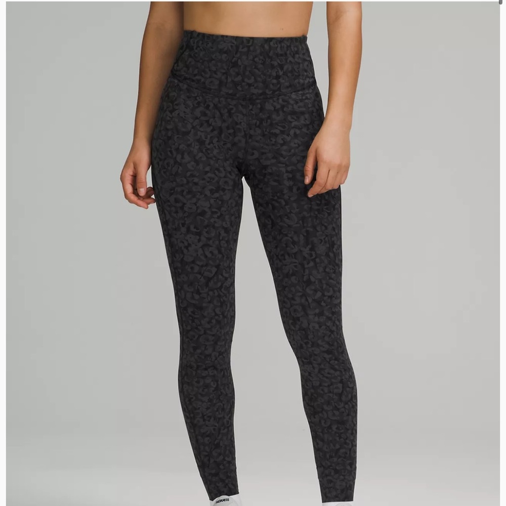 Lululemon Size 6 Leopard Leggings